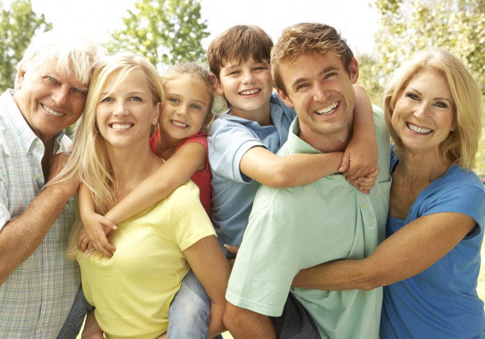 Правительством РФ утверждены дополнительные выплаты семьям с детьми