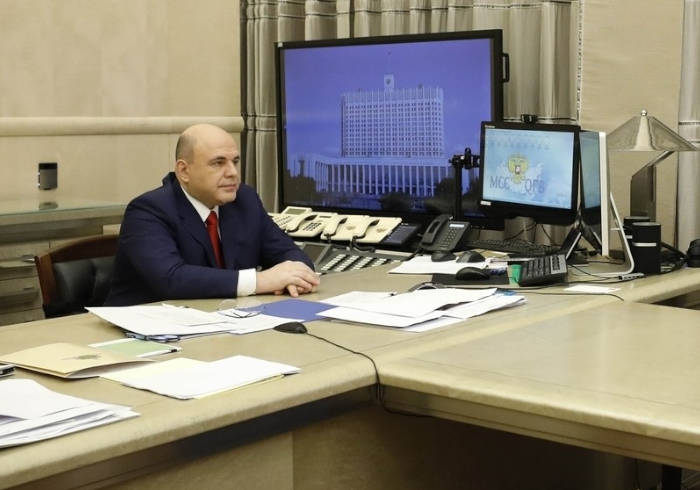 Михаил Мишустин: «Государство дополнительно поддерживает семьи с детьми»