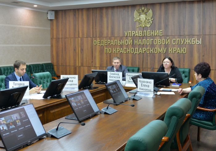 Кубанские налоговики помогают бизнесу