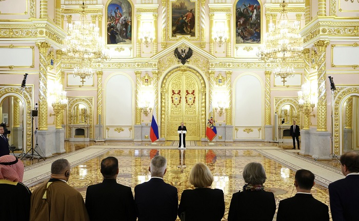 2023-12-05_Vladimir_Putin_invited_foreign_ambassadors_to_the_RUSSIA_EXPO_03.jpg