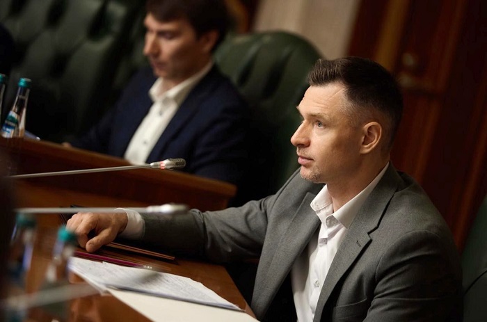 2026-05-25_Тенден_в_под-ке_кадров_для_госупр-ния_обсуд_на_науч-прак_конференции_02.jpg