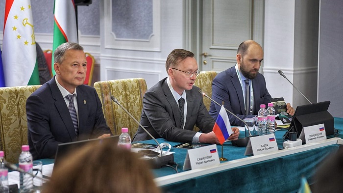 2025-06-06_Обсуждены_итоги_обмена_информац_между_налог_службами_стран_СНГ_03.jpg