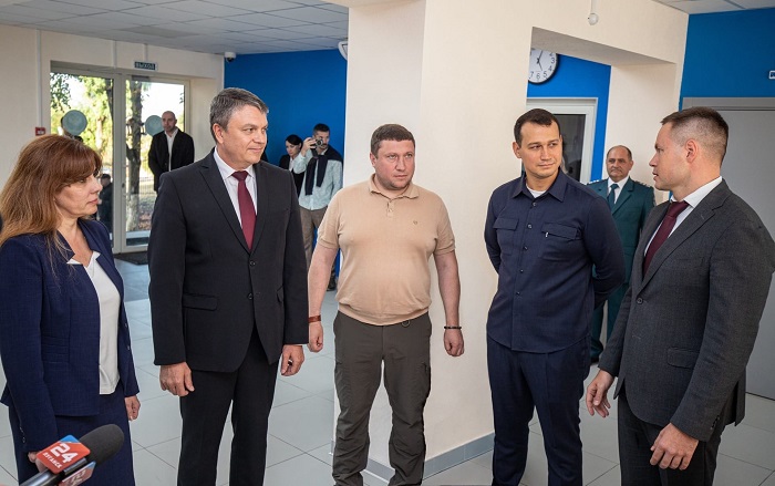 2026-09-26_В_Луганске_открылось_обновлённое_здание_МИФНС_России_по_ЛНР_02.jpg