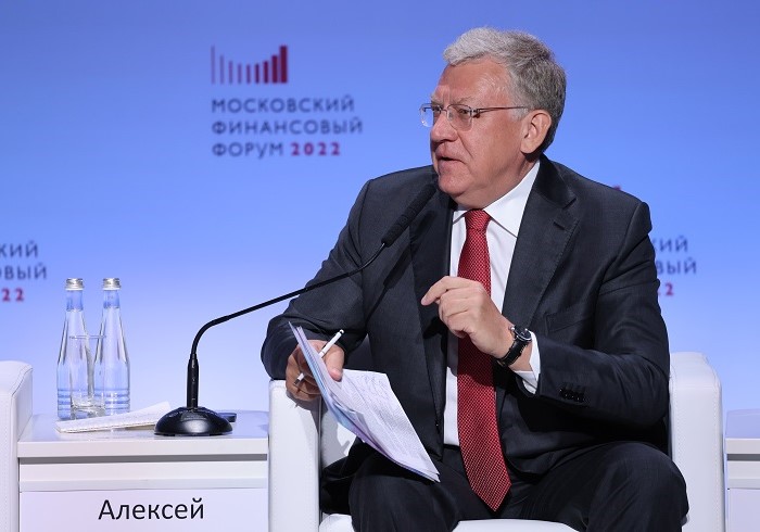РГ_Глава_Счетной_палаты_Кудрин_Рубль_должен_снова_01.jpg